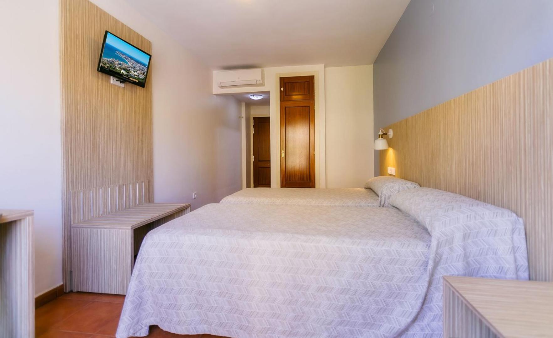 Hotel Galicia Fuengirola Bagian luar foto