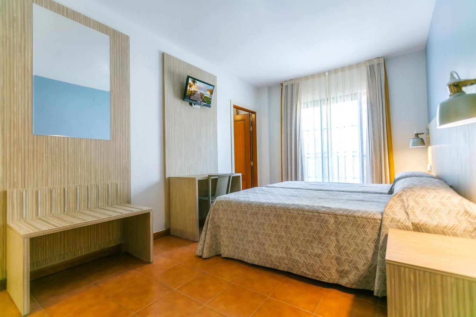 Hotel Galicia Fuengirola Bagian luar foto