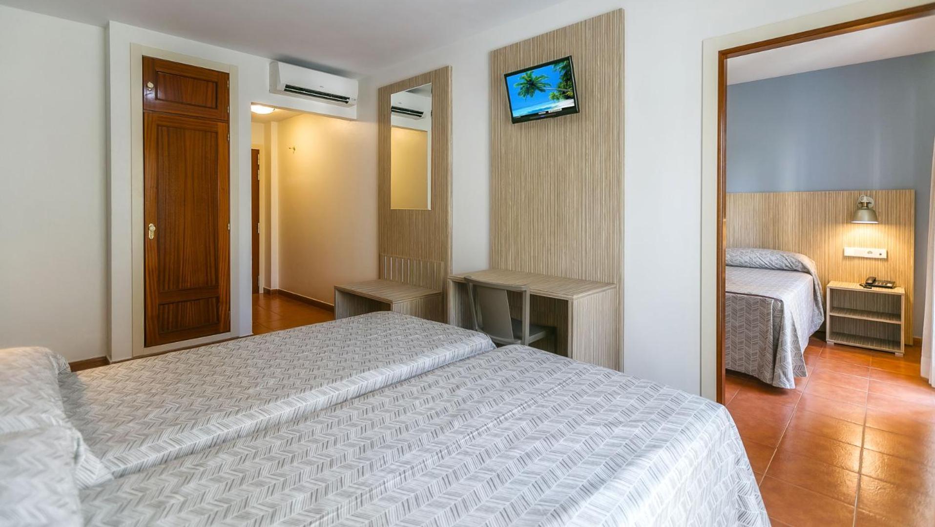 Hotel Galicia Fuengirola Bagian luar foto