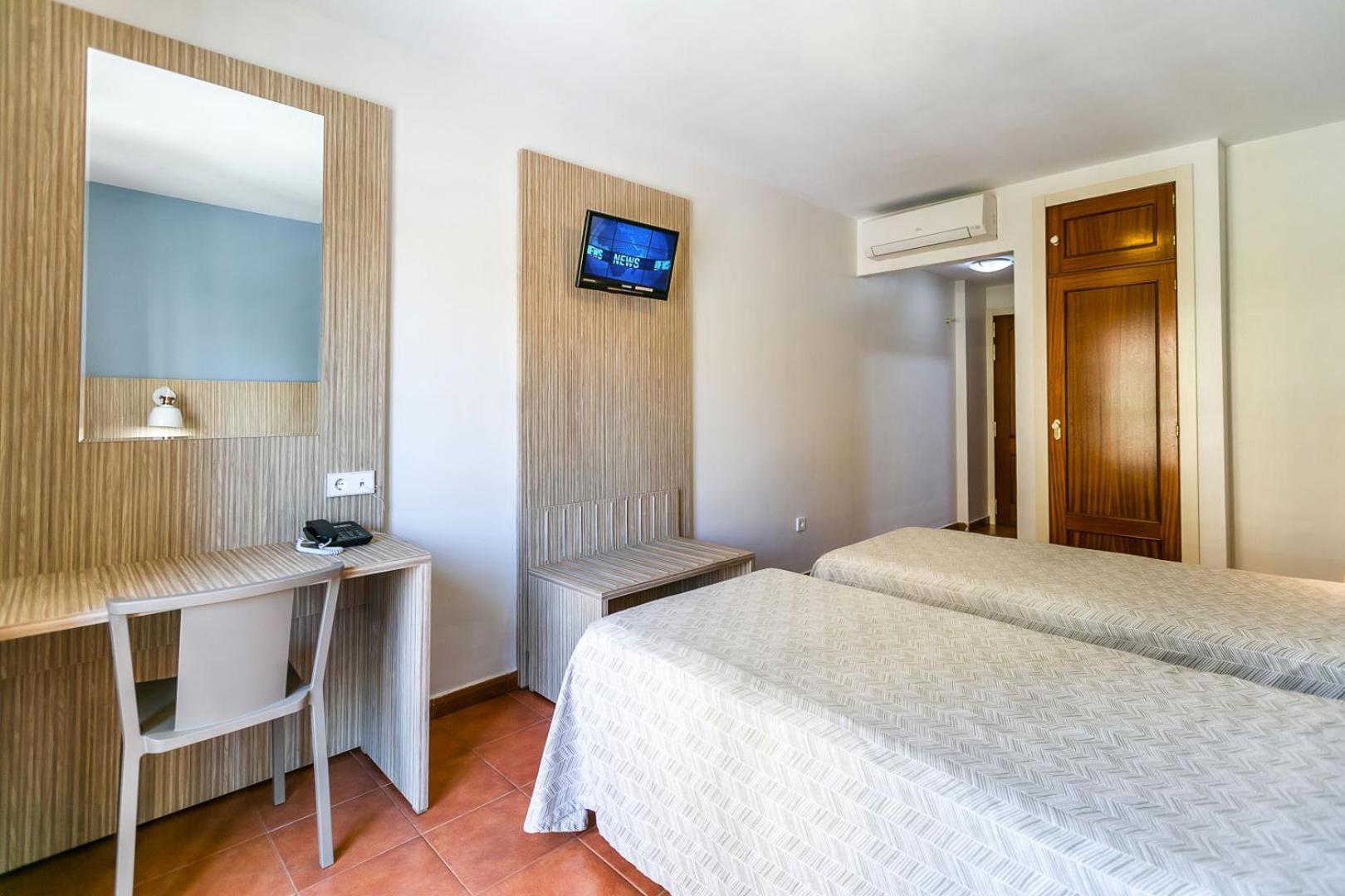 Hotel Galicia Fuengirola Bagian luar foto